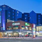 Holiday Inn Express Vancouver-Metrotown (Burnaby) by IHG