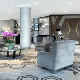 Sheraton Vancouver Guildford Hotel