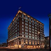The Yorktowne Hotel, Tapestry Collection by Hilton