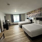 Days Inn and Suites by Wyndham Sikeston