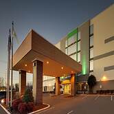 Clarion Pointe Hopkinsville near The Bruce Convention Center