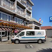 Days Inn by Wyndham Victoria Airport Sidney