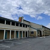 Super 8 by Wyndham Hancock MD