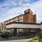 Best Western Plus Kansas City Sports Complex Hotel