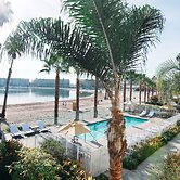 Jamaica Bay Inn Marina Del Rey,Tapestry Collection by Hilton