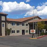 Quality Inn & Suites Grants - I-40