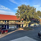 Studio 6 Suites Shreveport, LA – Industrial Loop