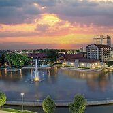 Sheraton Westport Chalet Hotel St. Louis