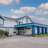 Clarion Pointe
