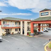 Days Inn by Wyndham Federal Way