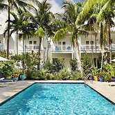 Parrot Key Hotel & Villas