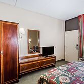 Days Inn by Wyndham Statesboro
