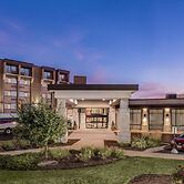 Crowne Plaza Milwaukee Airport by IHG