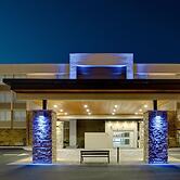 Holiday Inn Express & Suites Wapakoneta by IHG