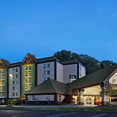 Inn on the Parkway