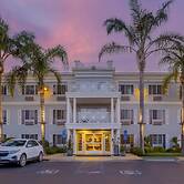 Best Western Luxury Inn