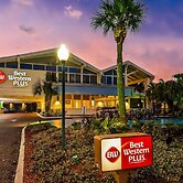 Best Western Plus Yacht Harbor Inn