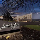 Latitude Suites Tinton Falls Eatontown/BW Premier Collection