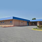 Americas Best Value Inn & Suites Kansas City