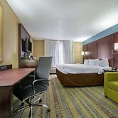 Clarion Hotel Conference Center - North