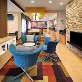 Fairfield Inn and Suites by Marriott Indianapolis Airport