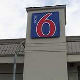 Motel 6 Brookhaven, MS