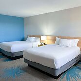 Days Inn & Suites by Wyndham Santa Rosa