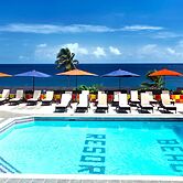 Grafton Beach Resort