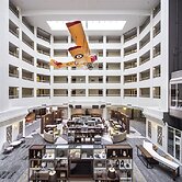 Holiday Inn Montreal Longueuil by IHG