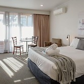 Mitchell on Main Motel & Apartments