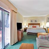 Residences at Daniel Webster