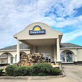 Days Inn by Wyndham Robstown