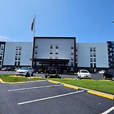 The Alexis Inn & Suites - Nashville Airport