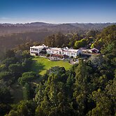 Chaminade Resort & Spa