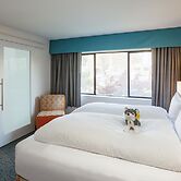 Staypineapple, University Inn, University District Seattle