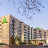 Holiday Inn Rockford by IHG