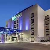 Holiday Inn Express & Suites Jackson Downtown - Coliseum by IHG
