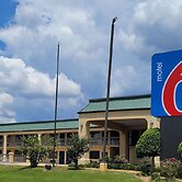 Motel 6 Jackson, MS - Southwest