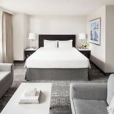 Chelsea Hotel, Toronto