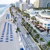 Beach House Fort Lauderdale, a Hilton Resort