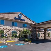 Best Western University Inn & Suites