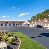 Econo Lodge Inn & Suites Eau Claire South