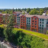 Holiday Inn Express Portland SE- Clackamas Area by IHG