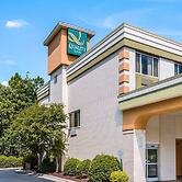 Quality Inn Huntersville near Lake Norman