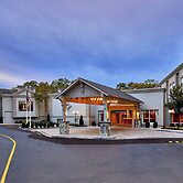 The Del Monte Lodge Renaissance Rochester Hotel & Spa