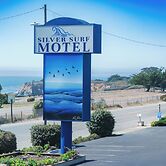 Silver Surf Motel