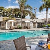 Holiday Inn Express & Suites La Jolla – Windansea Beach by IHG