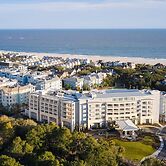 Wild Dunes Resort – Sweetgrass Inn and Boardwalk Inn