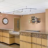 La Quinta Inn & Suites by Wyndham Springfield South