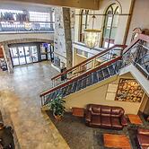 La Saguenéenne - Hôtel et Centre de Congrès